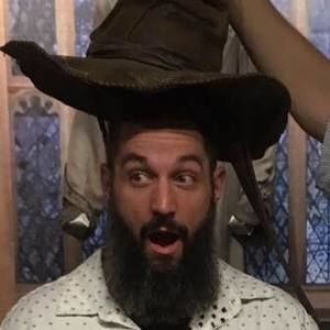 Meet your Posher, Eric